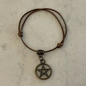 FREE GIFT — Brown Pentagram Bracelet
